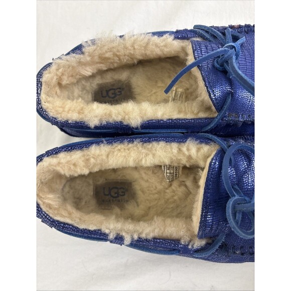 UGG Dakota Moccasin Slippers Womens 8 Blue Metallic Croc - Picture 10 of 12